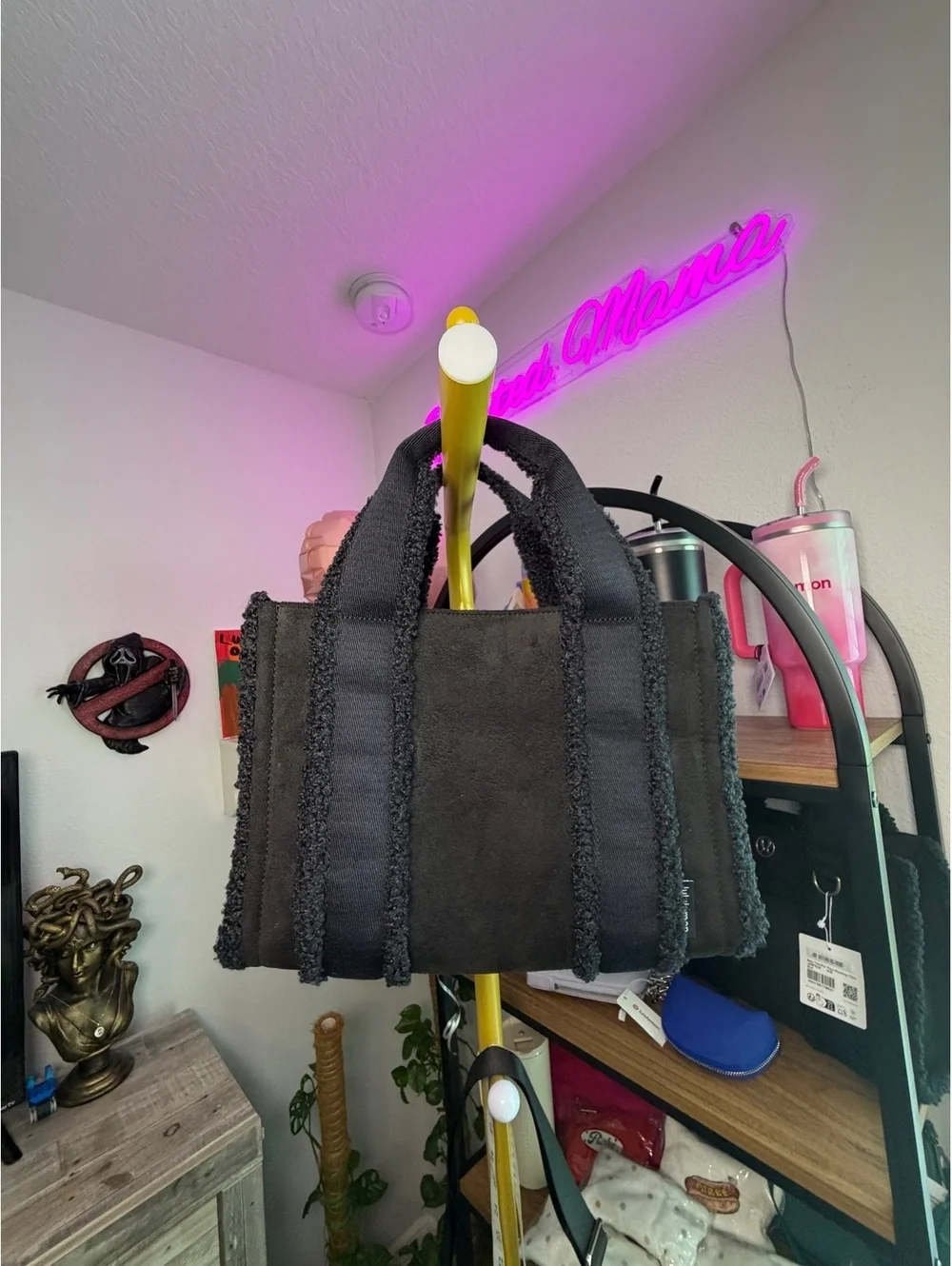 NWT Lululemon Boxy Tote Mini with Faux Shearling Trims - Black $168
